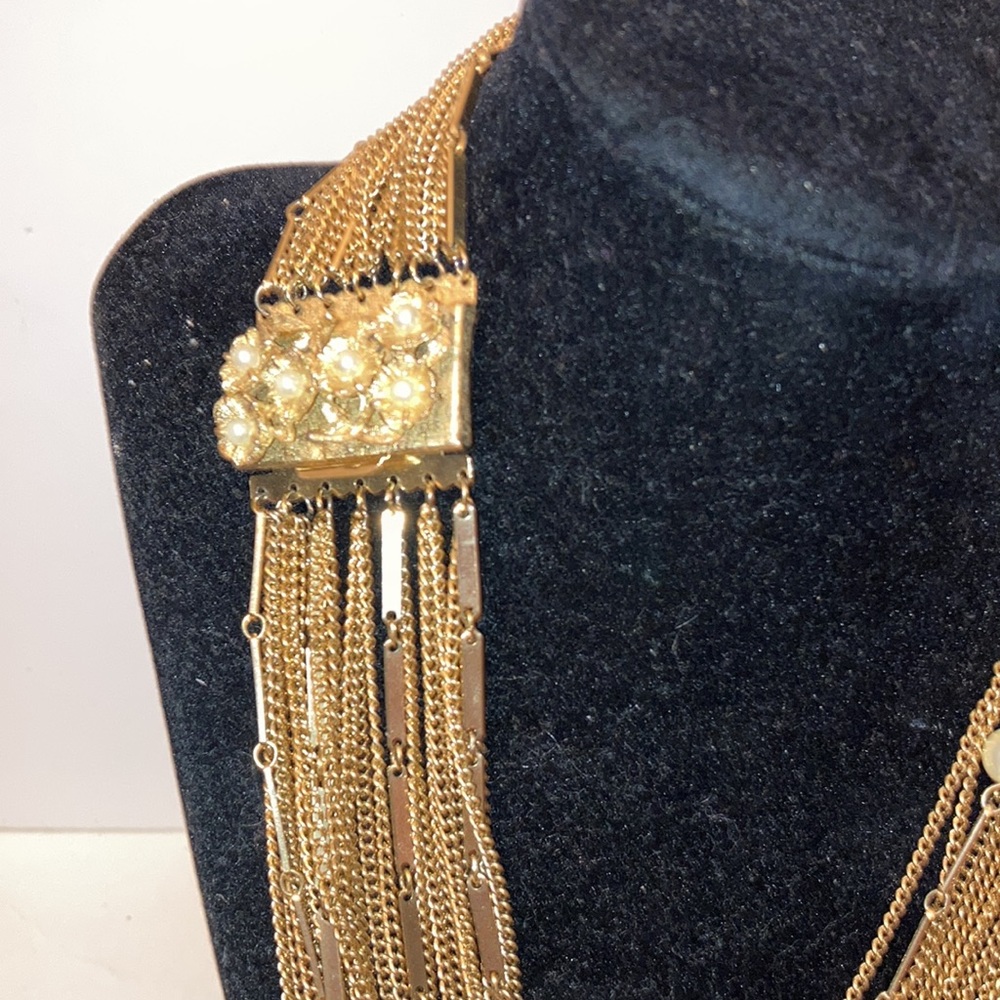 Exquisite Gold Tone Faux Pearl Multi Strand .       Beautifully designed. - Picture 9 of 10